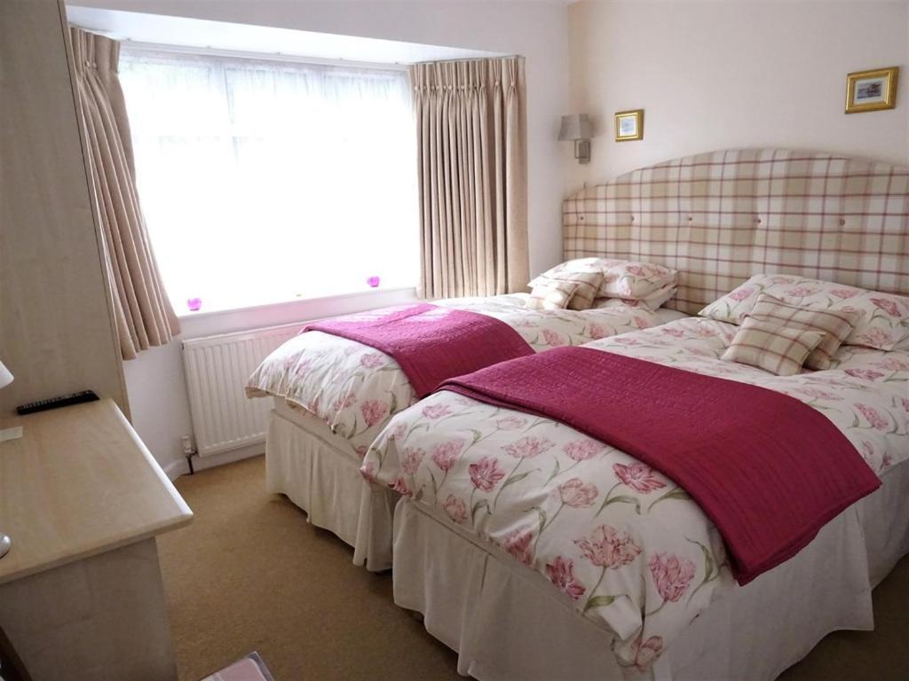 Honey Lodge Broadstone Pokoj fotografie